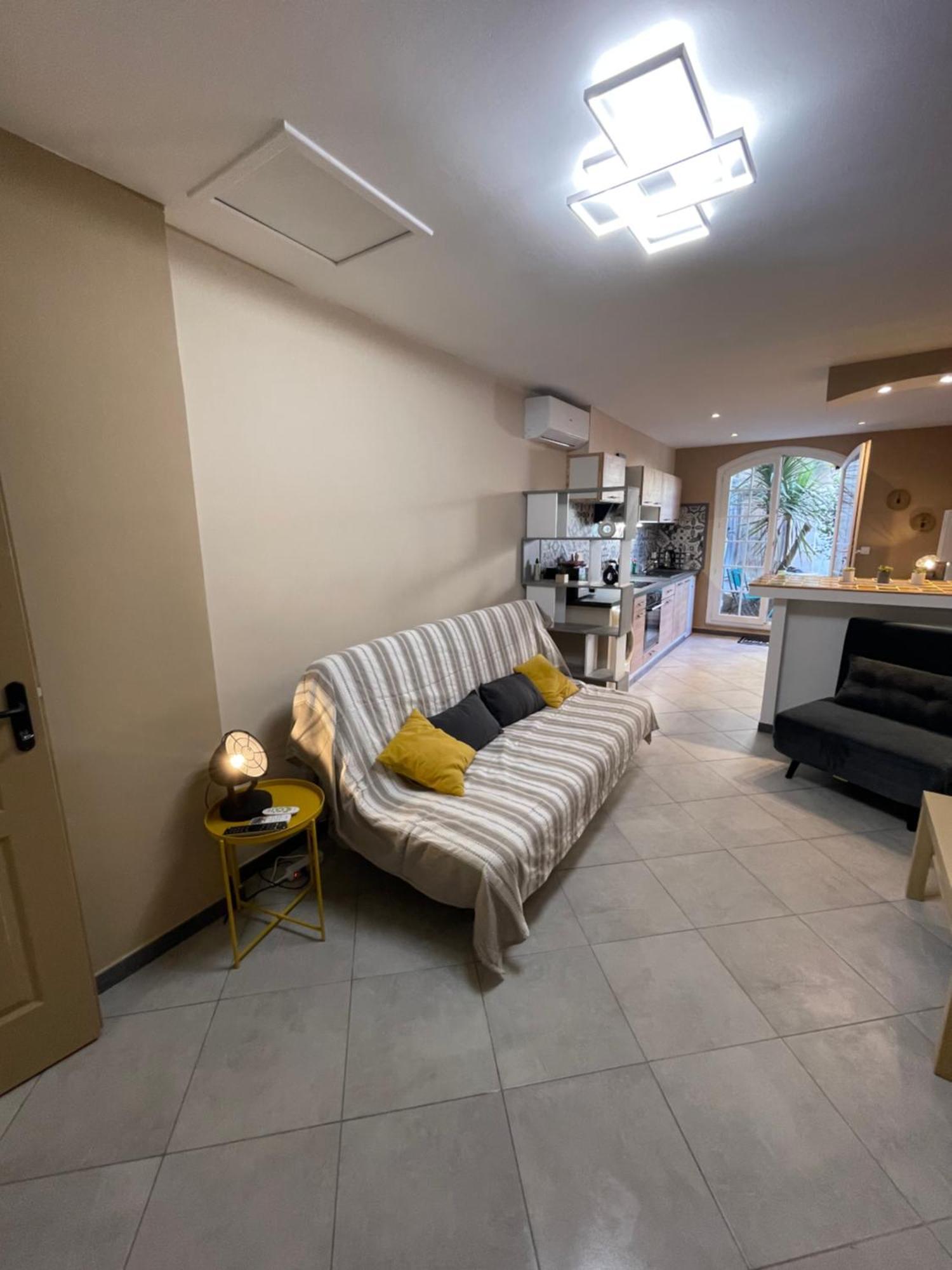 M&S Studio Neuf Climatise Centre Historique วีอัส ภายนอก รูปภาพ